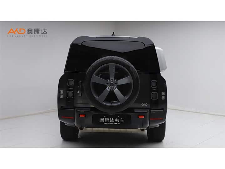 Фото 4 - Land Rover Defender