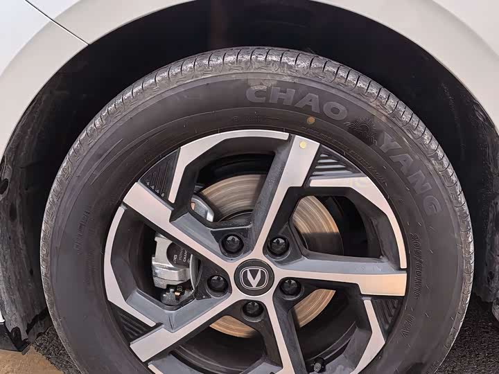 Фото 4 - Changan Eado Plus