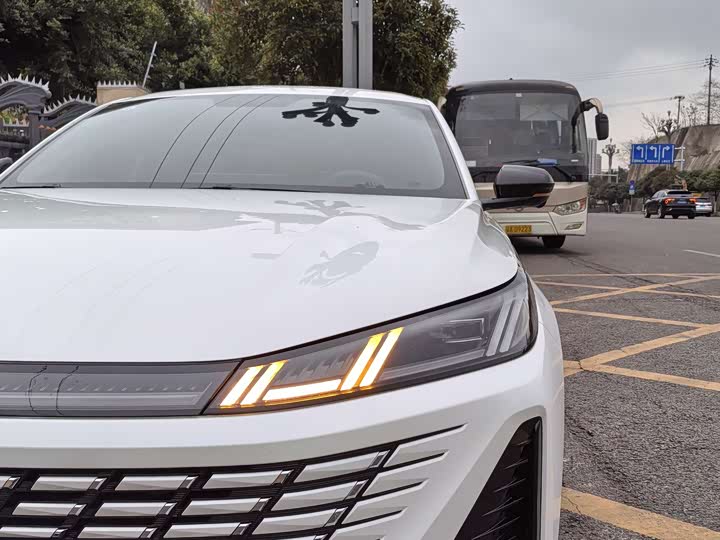 Фото 6 - Changan Eado Plus