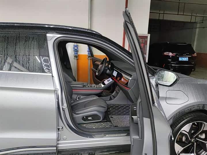 Фото 7 - BAIC Arcfox Alpha T