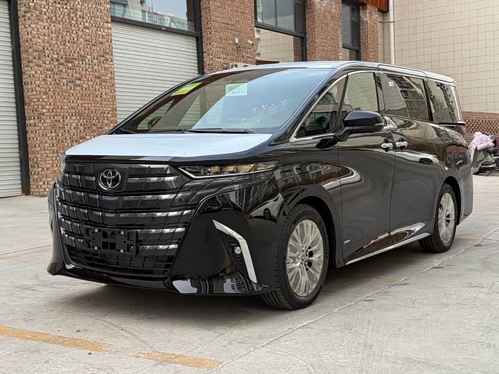 Photo 1 - Toyota Alphard