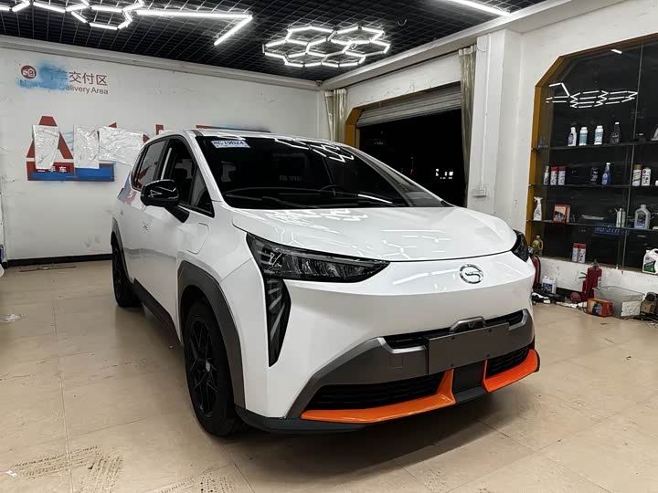 Фото 2 - GAC Aion Y