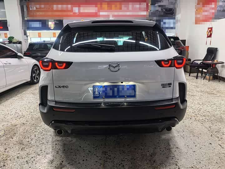 Фото 5 - Mazda CX-50