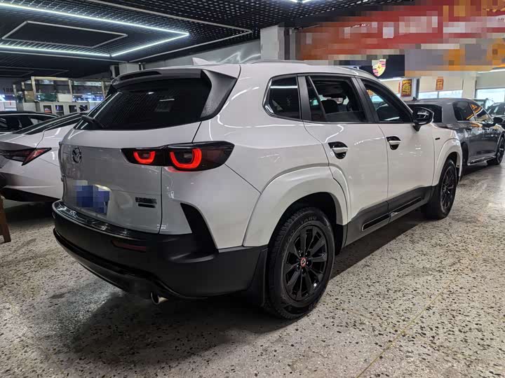 Фото 6 - Mazda CX-50