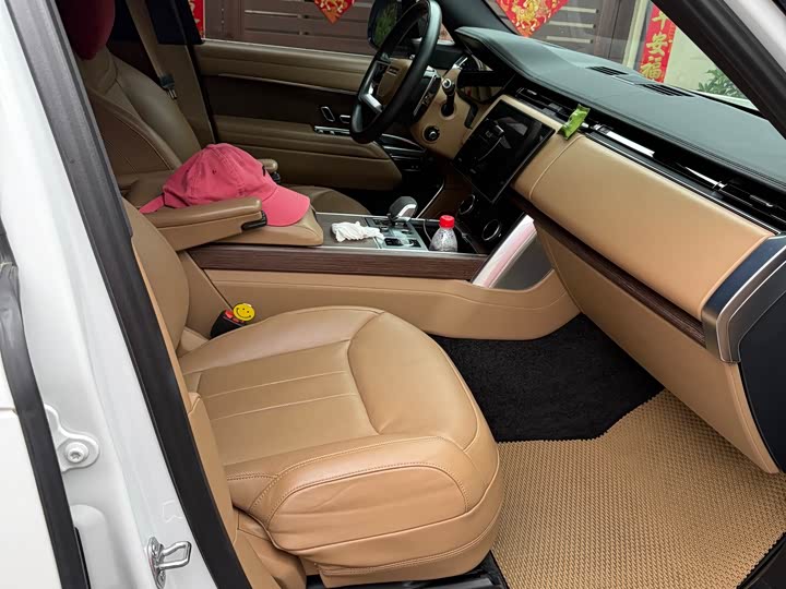 Photo 4 - Land Rover Range Rover