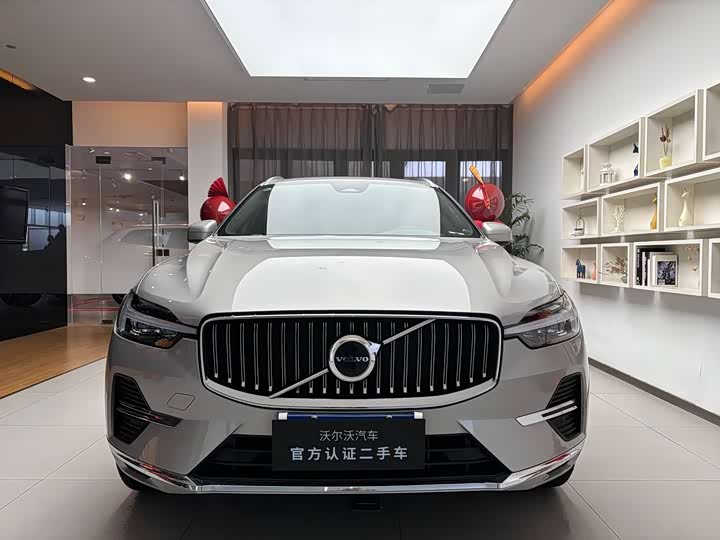 Фото 2 - Volvo XC60