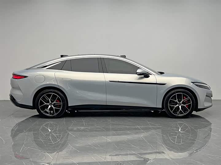 Фото 7 - BYD Han L