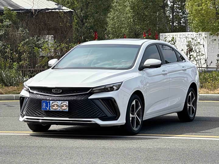 Фото 1 - Geely Emgrand L