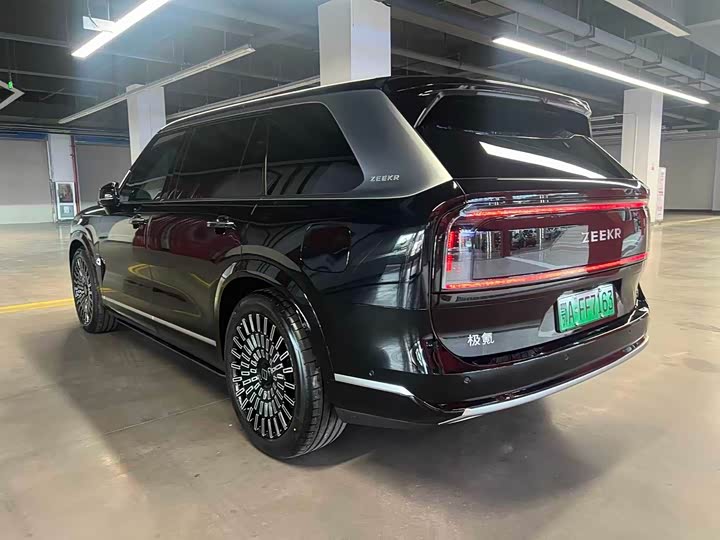 Фото 2 - Zeekr 9X