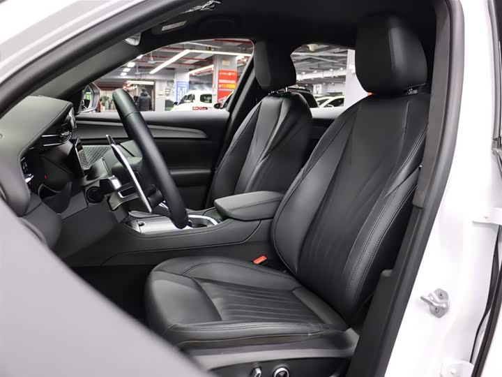 Photo 9 - Maserati Grecale