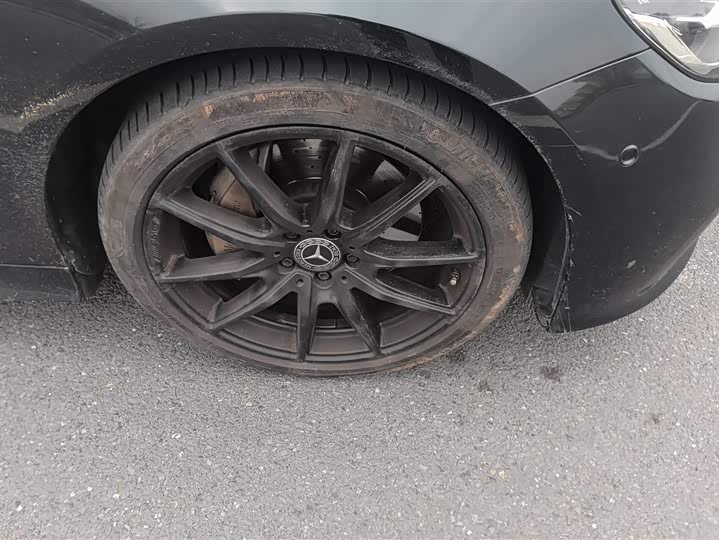 Фото 6 - Mercedes-Benz E-Class