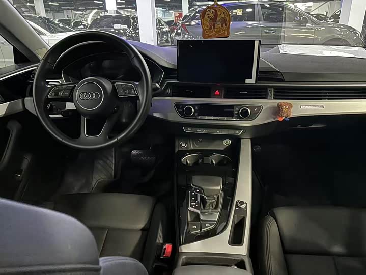 Фото 4 - Audi A5