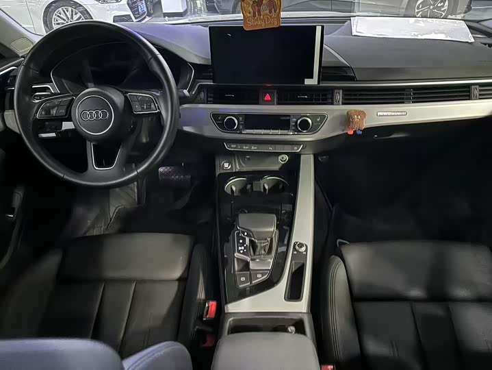 Фото 5 - Audi A5