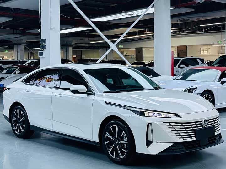 Photo 3 - Changan Eado Plus