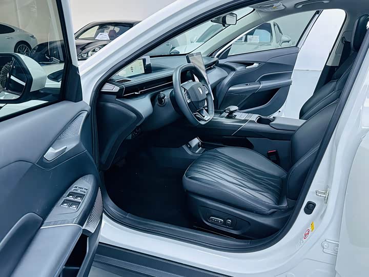 Photo 4 - Changan Eado Plus