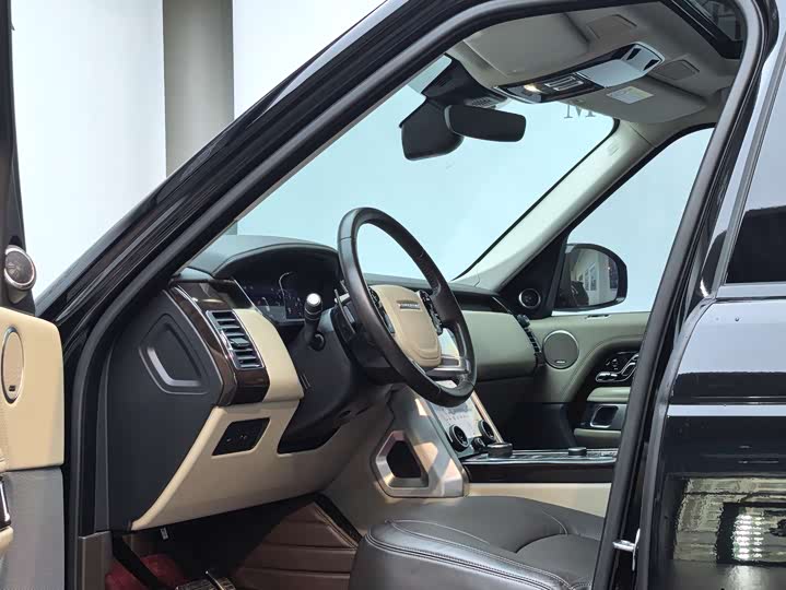 Фото 9 - Land Rover Range Rover