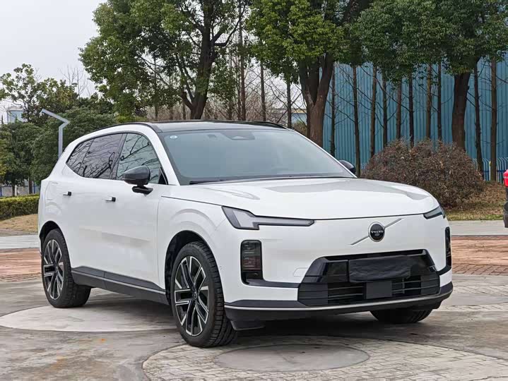 Фото 3 - Volvo XC70 Hybrid