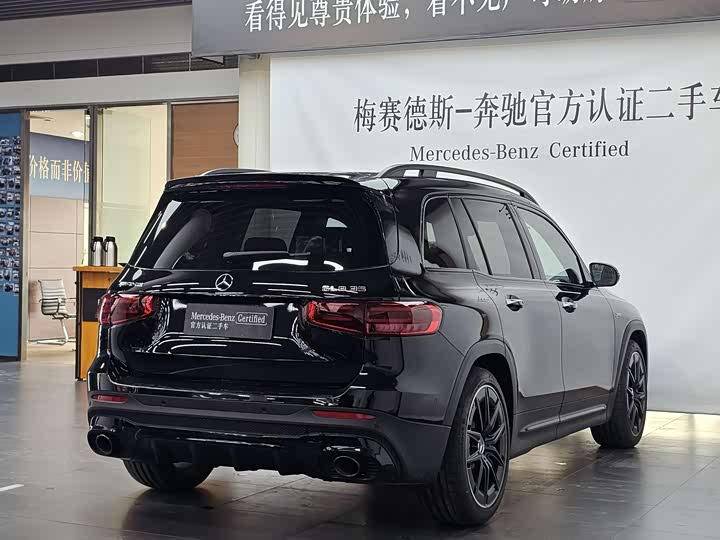 Фото 5 - Mercedes-Benz GLB-Class AMG