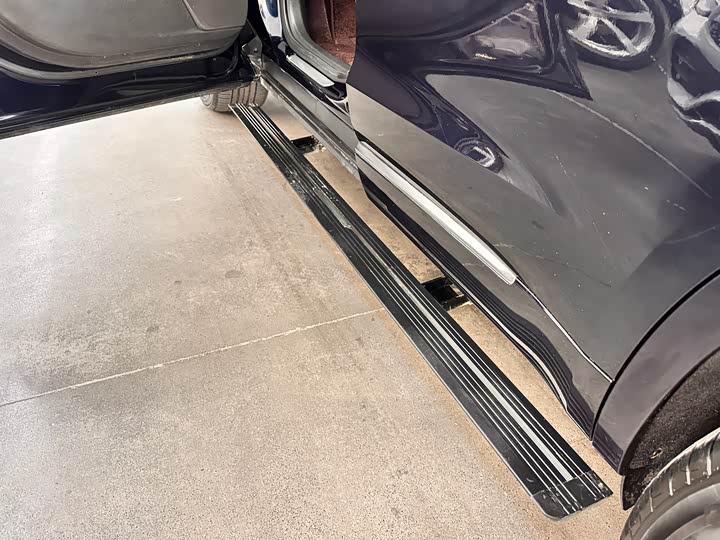 Фото 6 - Cadillac XT6