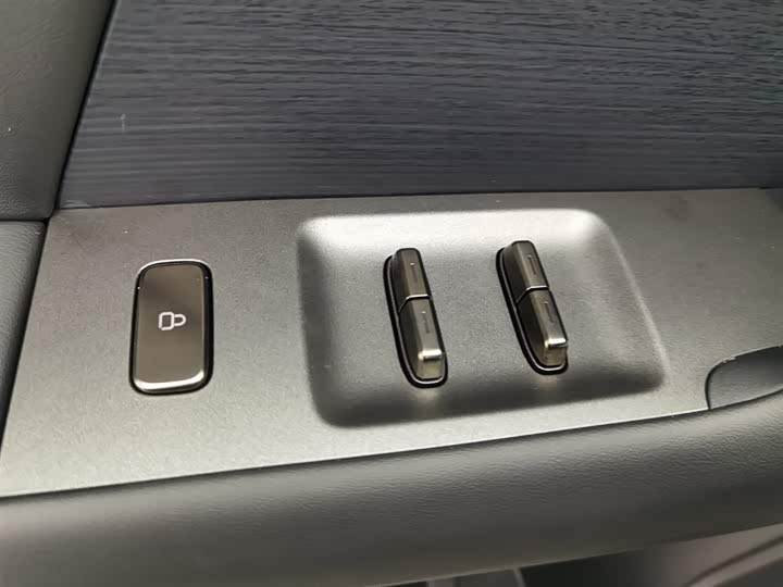 Фото 9 - Chery Fulwin X3L