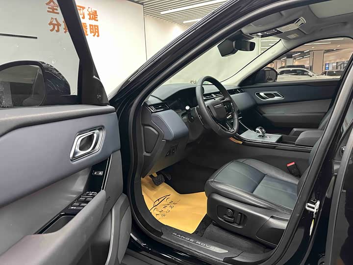 Фото 7 - Land Rover Range Rover Velar