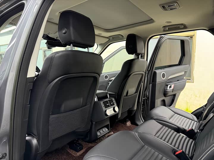 Фото 8 - Land Rover Discovery