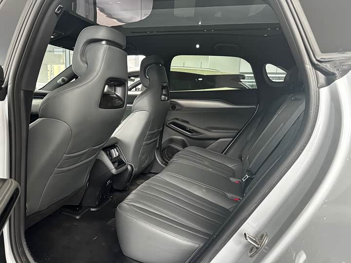 Фото 7 - BYD Song L