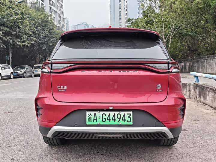 Фото 9 - BYD Tang Hybrid/EV