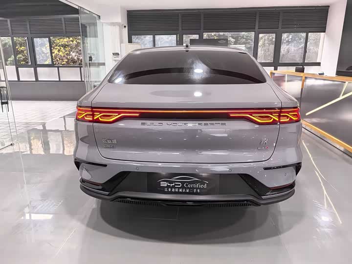 Фото 9 - BYD Han