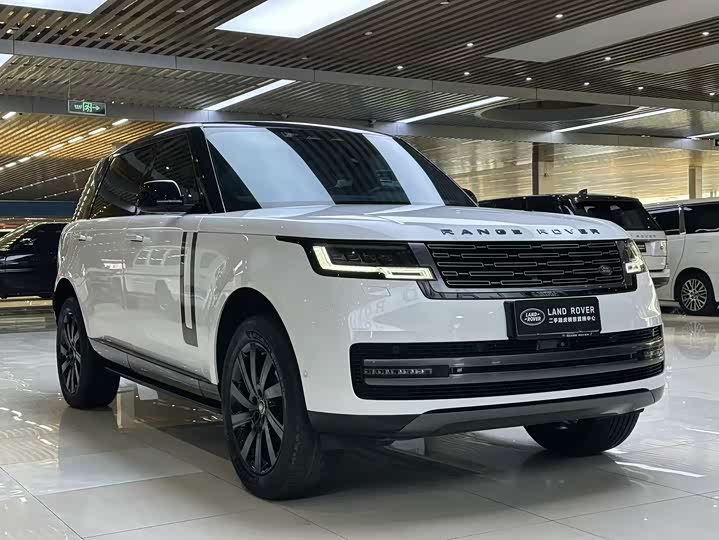 Photo 3 - Land Rover Range Rover