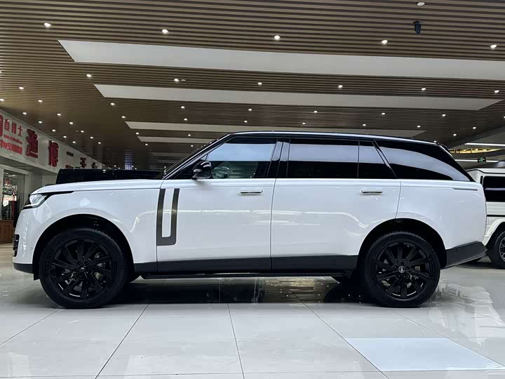 Photo 4 - Land Rover Range Rover