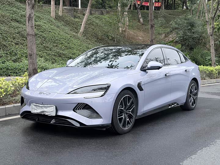 Фото 1 - BYD Seal