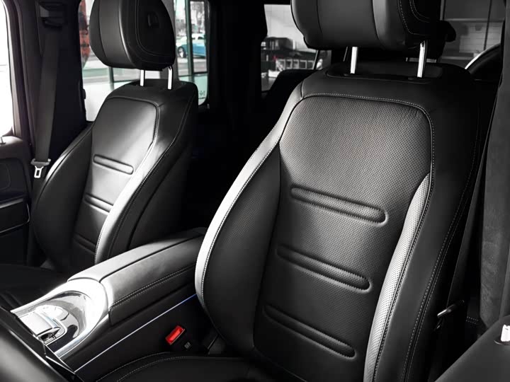 Фото 6 - Mercedes-Benz G-Class