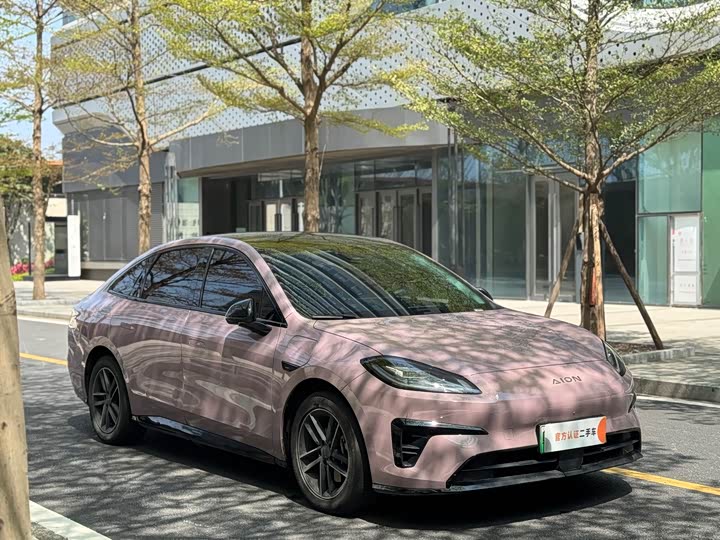 Фото 3 - GAC Aion RT