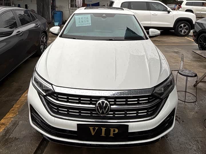 Фото 2 - Volkswagen Sagitar L