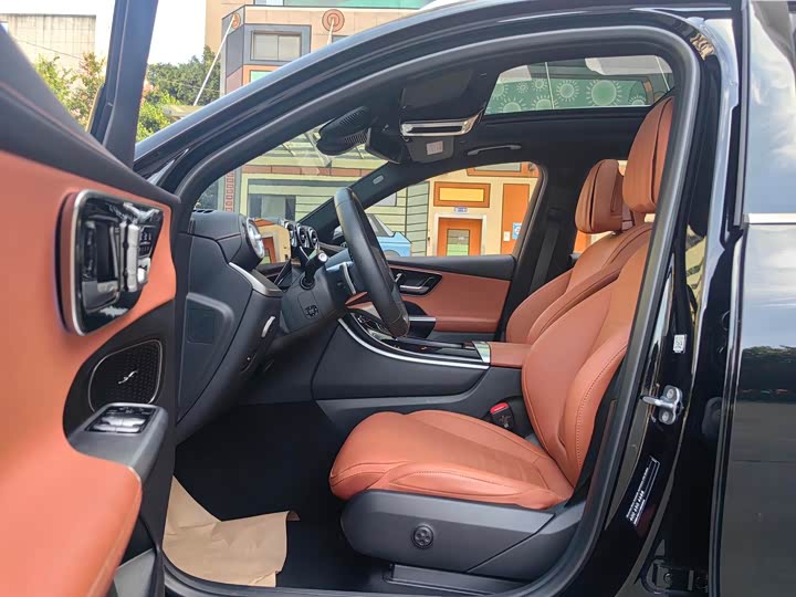 Фото 5 - Mercedes-Benz GLC-Class