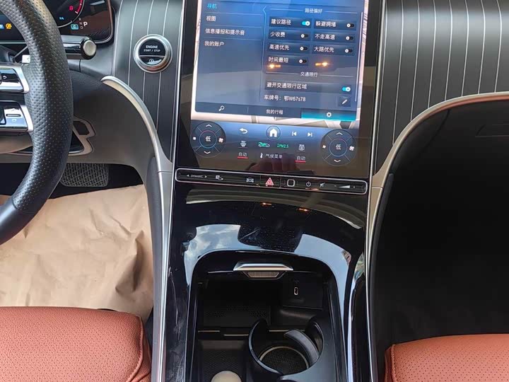 Фото 8 - Mercedes-Benz GLC-Class