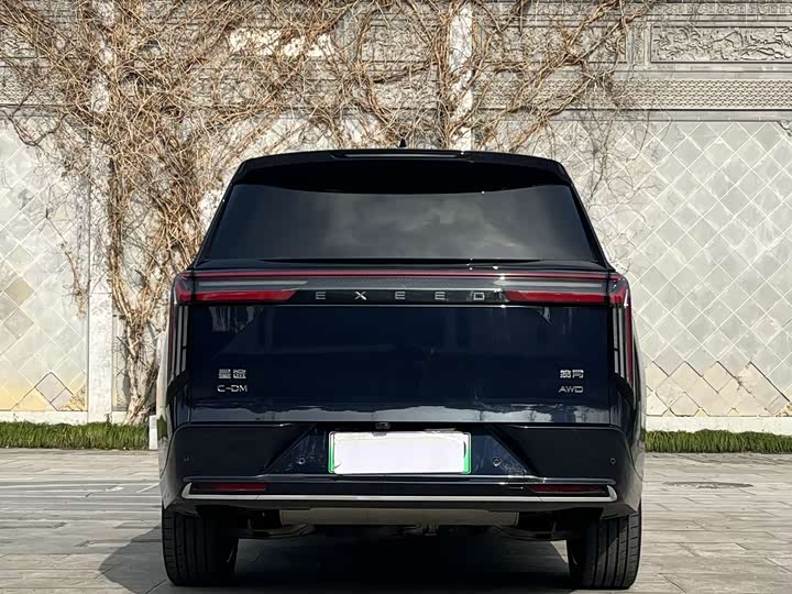 Фото 5 - Exeed VX C-DM Hybrid