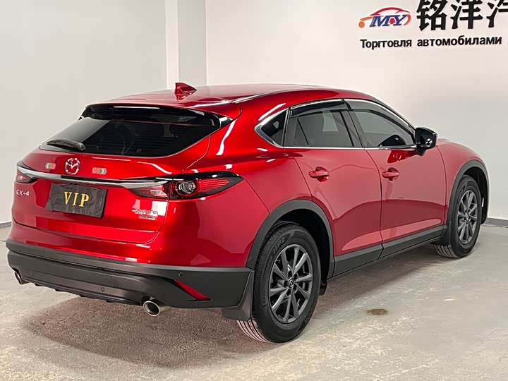Photo 3 - Mazda CX-4