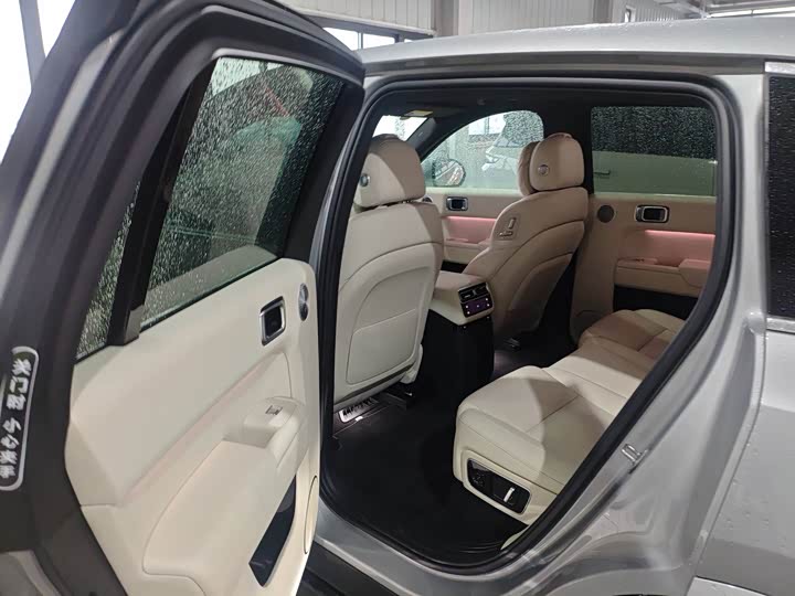 Фото 6 - LiXiang L7