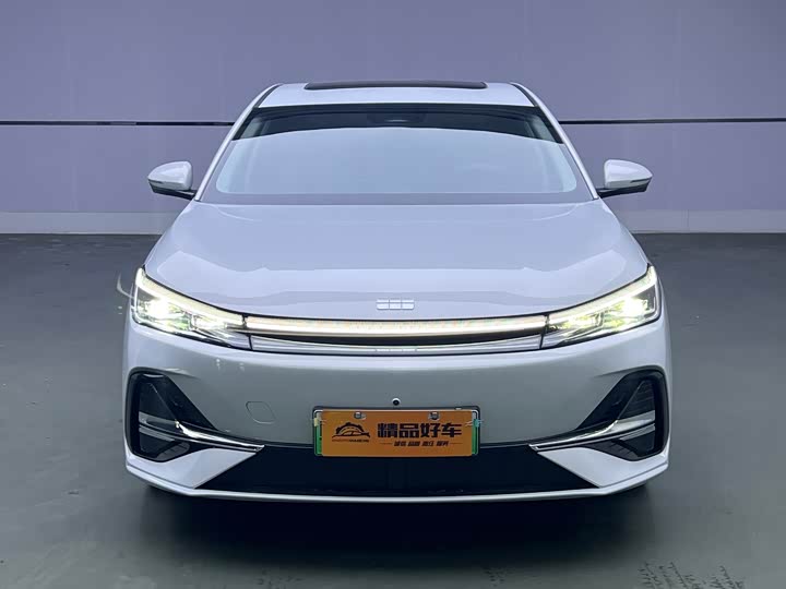 Фото 2 - Geely Galaxy A7