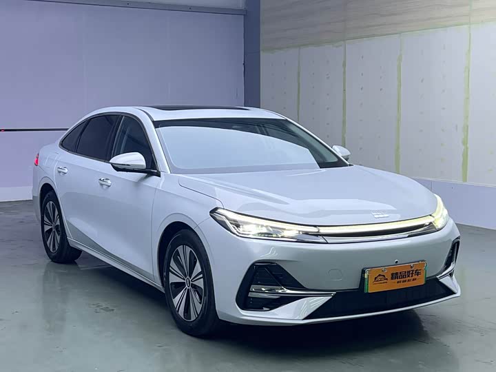 Фото 3 - Geely Galaxy A7