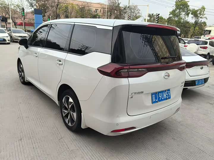 Фото 6 - GAC Trumpchi M6