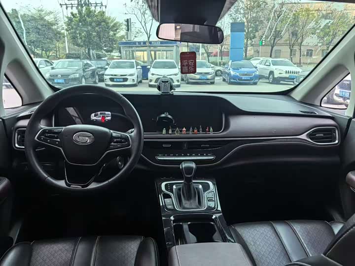 Фото 8 - GAC Trumpchi M6