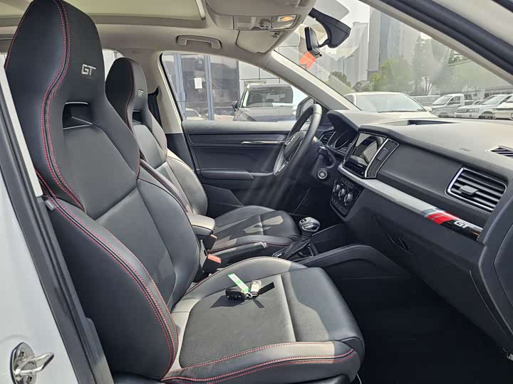 Photo 6 - Skoda Kamiq