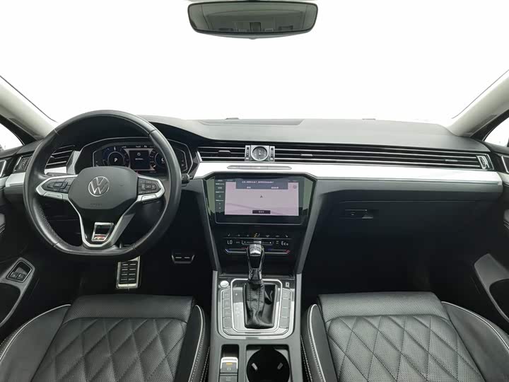 Фото 5 - Volkswagen Magotan GTE Hybrid