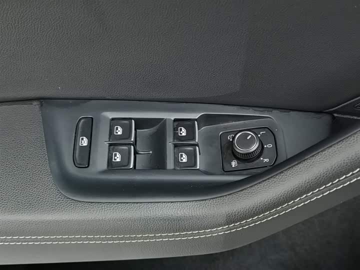 Фото 9 - Volkswagen Magotan GTE Hybrid