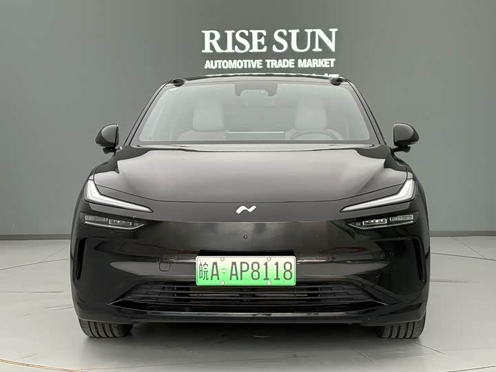 Фото 2 - Nio Onvo L60