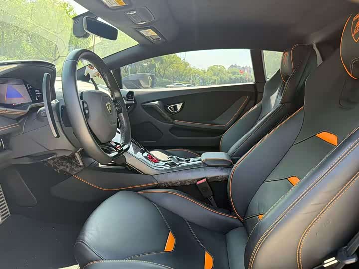 Фото 7 - Lamborghini Huracán