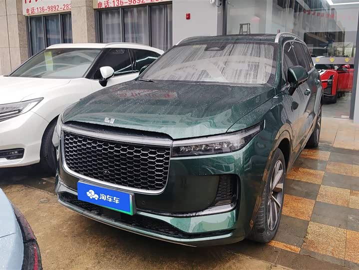 Фото 2 - LiXiang One